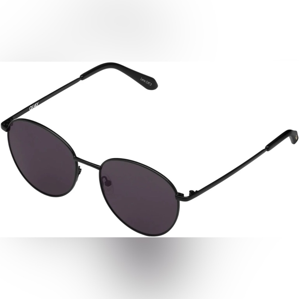 New Authentic QUAY Loop Me In Black Round Frame/lenses Sunglasses 54-17-140